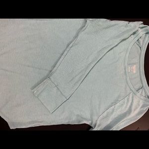 THREE QUARTER BLUE TEE